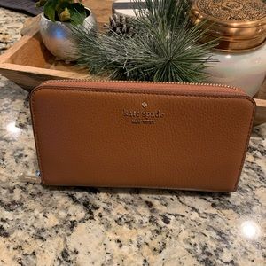 NWT Kate Spade Wallet - Tan